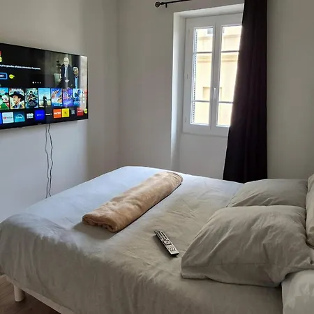 Appartement Rue Fesch Ajaccio (Corsica)